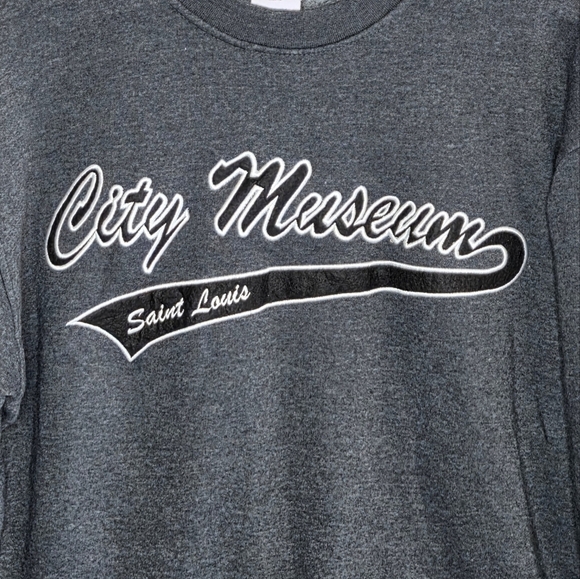 Crazy Apparel | City Museum St. Louis Graphic Sweatshirt Dark Gray Size Medium - Picture 2 of 4